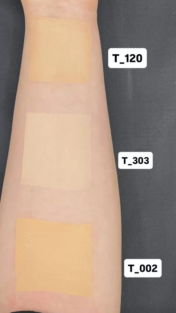 T120_T303_T002 مقایسهی سواچ رنگ شیدهای T120، T303 و T002 پنکیک فشرده ضدآب آکوا سوشیا روی دست